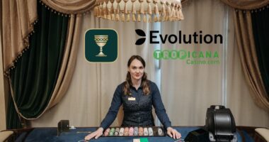 live casino dealer works for evolution gaming for caesars and tropicana online casino players